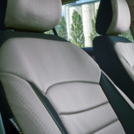 Set huse scaune auto compatibile VW Jetta V 2005-2010 - Urban - Culoare: negru + gri