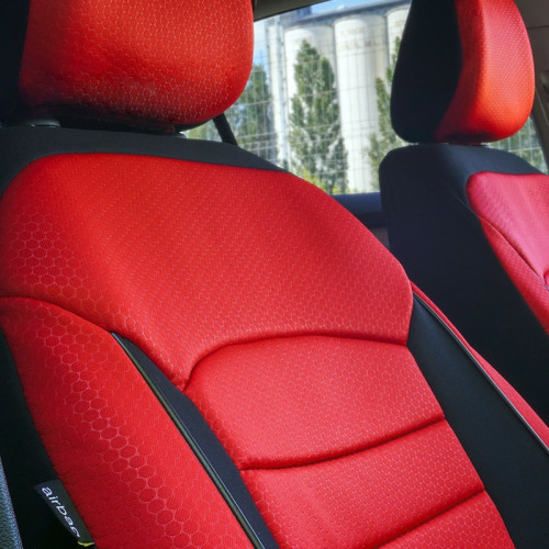 Set huse scaune auto compatibile AUDI A4 B6 2000-2006 - Urban - Culoare: negru + rosu